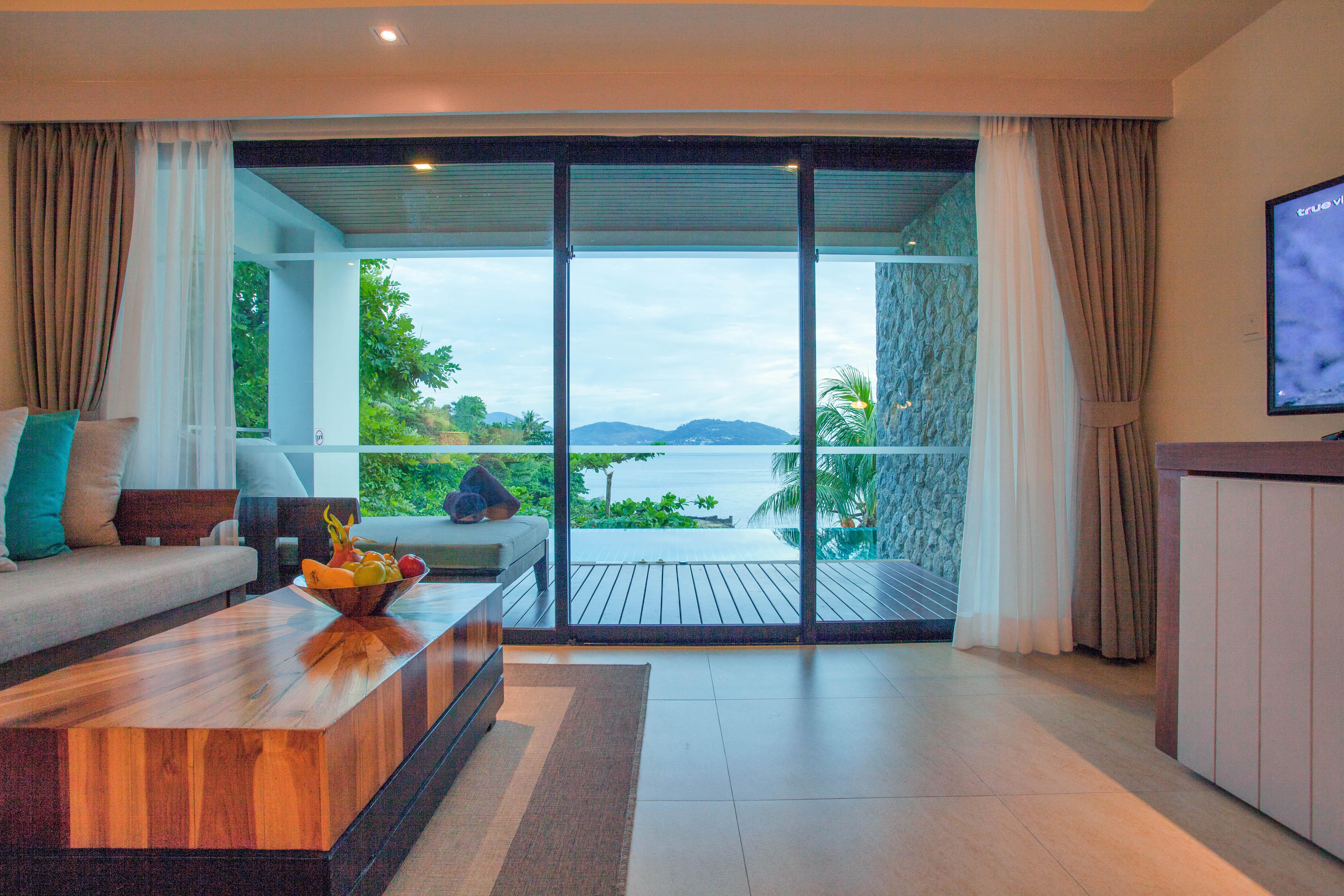 Hotel Zenmaya Oceanfront Phuket, Trademark Collection By Wyndham Patong Exterior foto