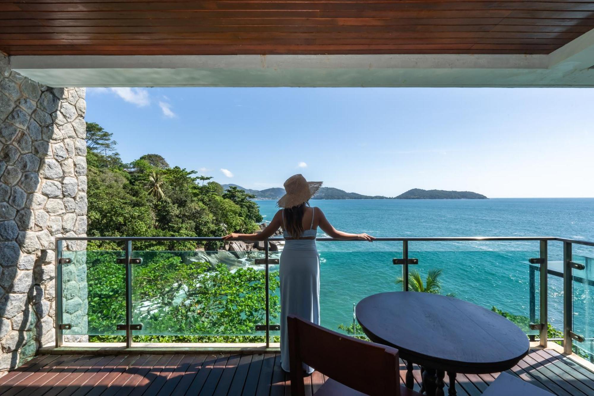 Hotel Zenmaya Oceanfront Phuket, Trademark Collection By Wyndham Patong Exterior foto